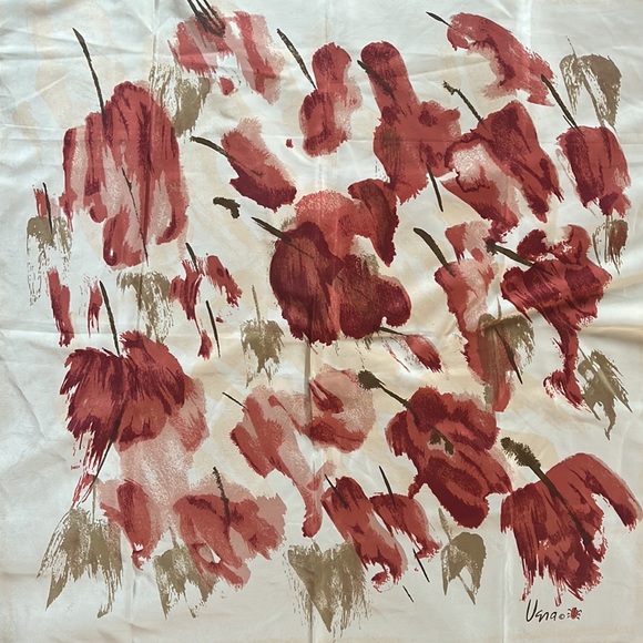 Vintage Veresa by Vera scarf - Picture 2 of 8